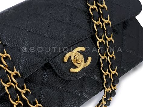 chanel caviar flap bag small